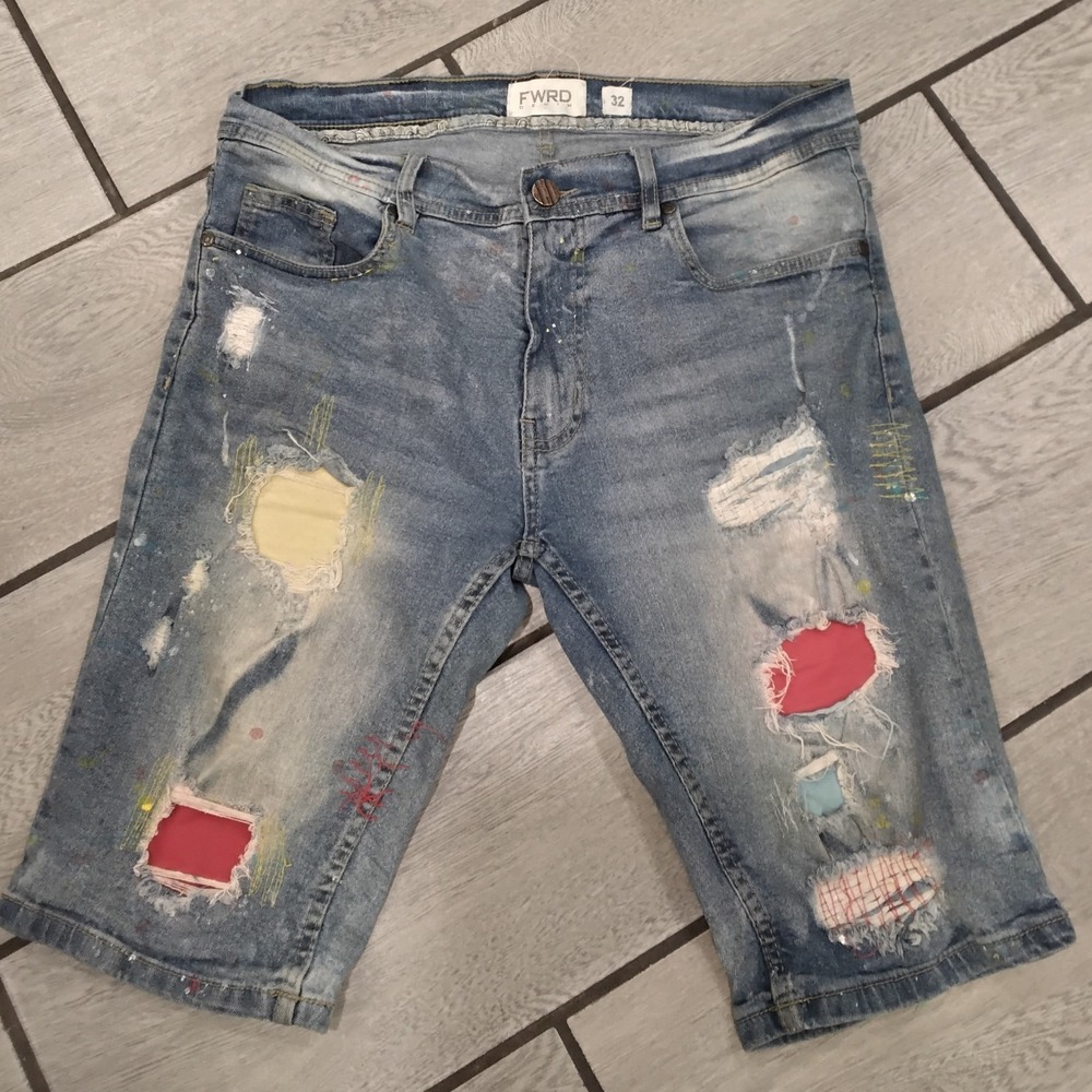 FWRD Mens Distressed Paint Splatter Denim Shorts Size 32